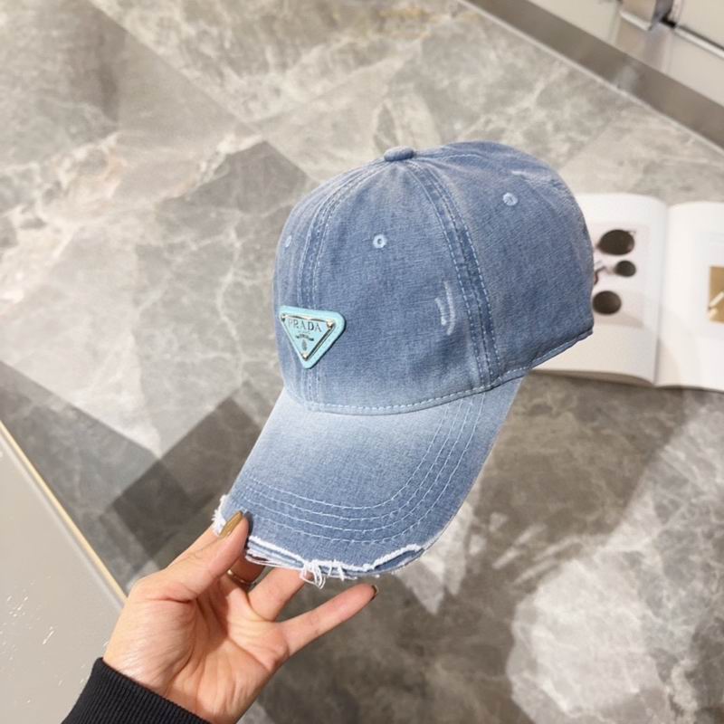 Prada cap 03 (17)